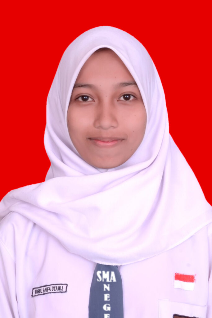 Siswi Cantik dan manis Pas Photo SMA Negeri 1 Palopo Nurul Afifah Utami