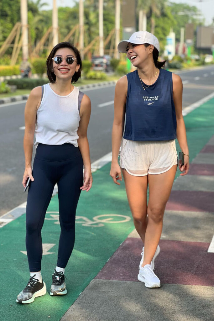 FotoYu Seksi Gisel Anastasia Janda basah Pamer Paha Mulus
