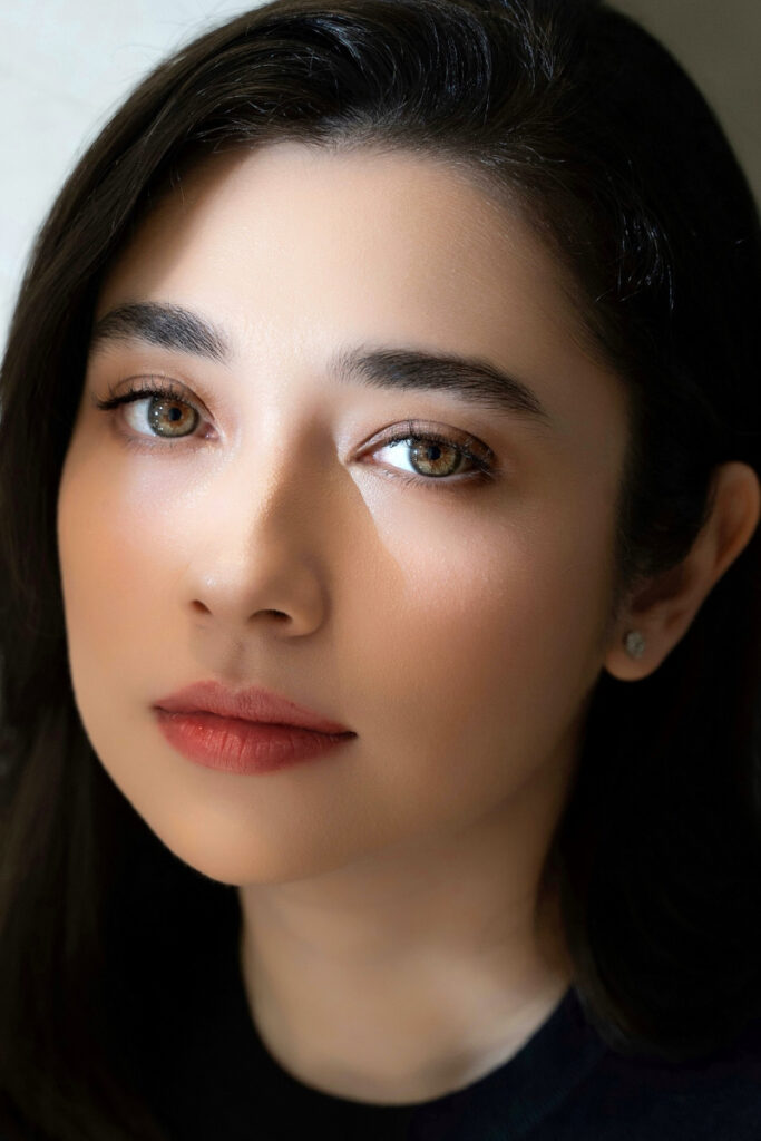 amanda rigby mimik wajah manis dan cantik