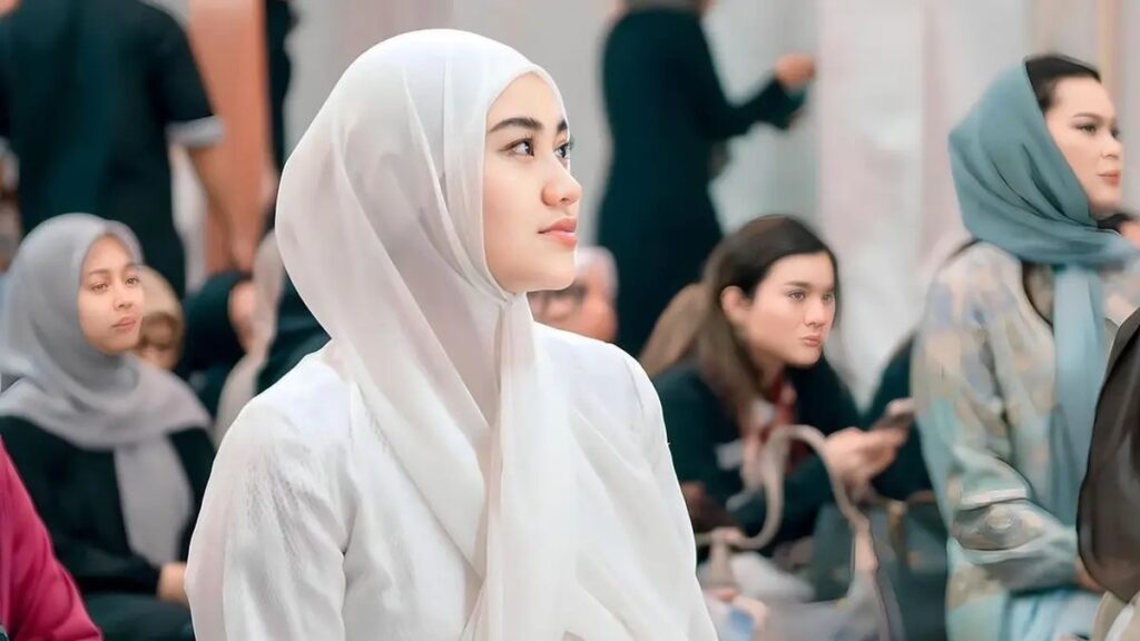 Aaliyah Massaid Remaja Cantik Berhijab