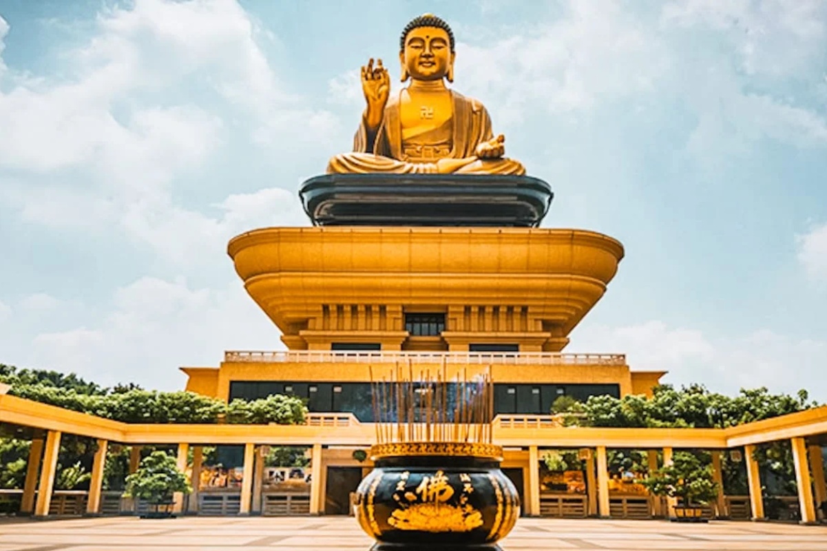 Sejarah Lahirnya Agama Budha