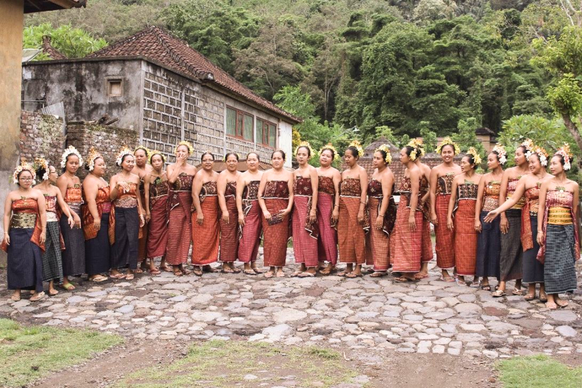 Makalah Kebudayaan Suku Bali Aga