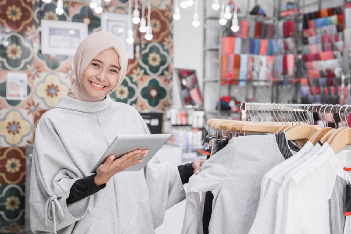 Makalah Manajemen Bisnis Syariah