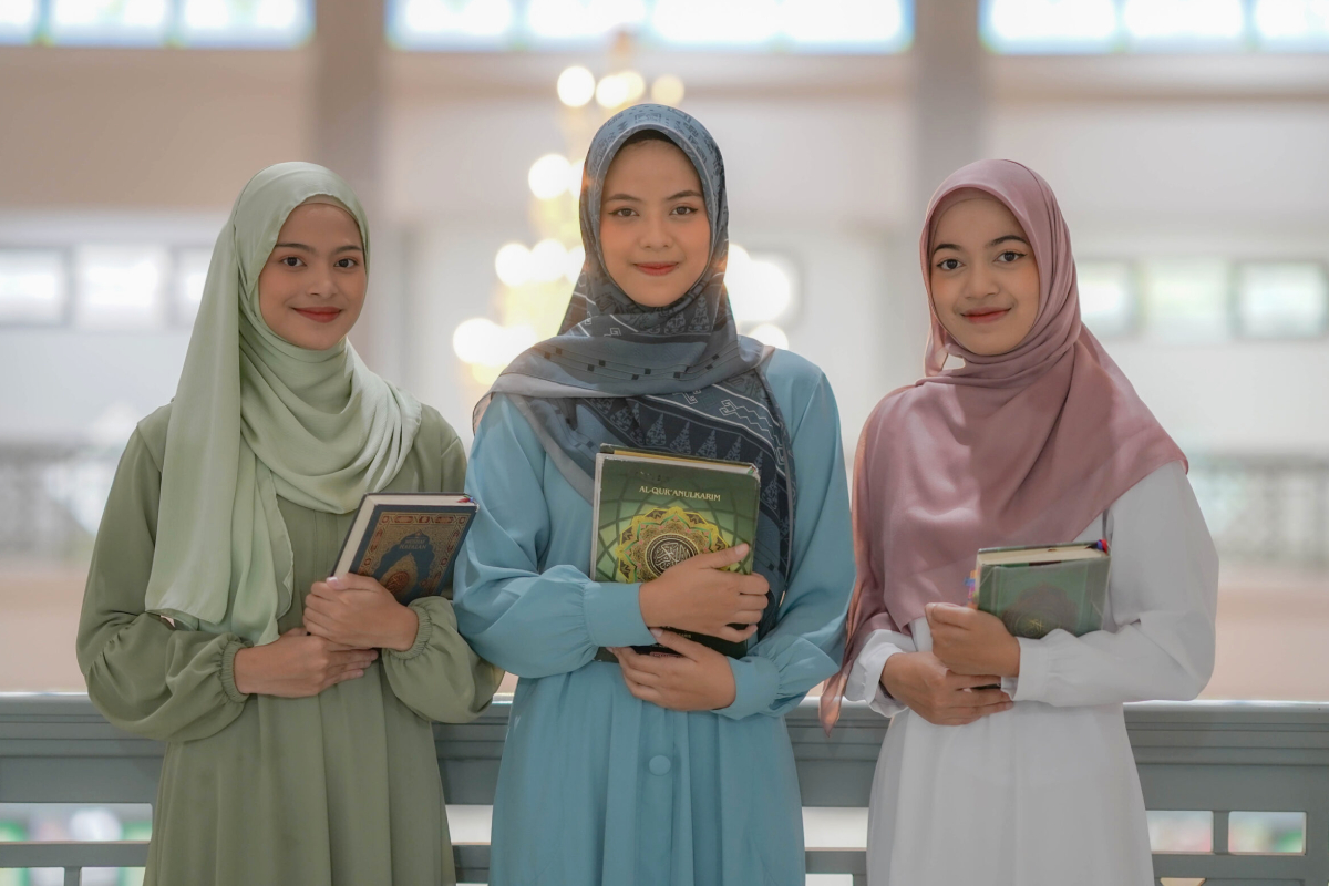 Makalah Moral dan Agama Bagi Remaja