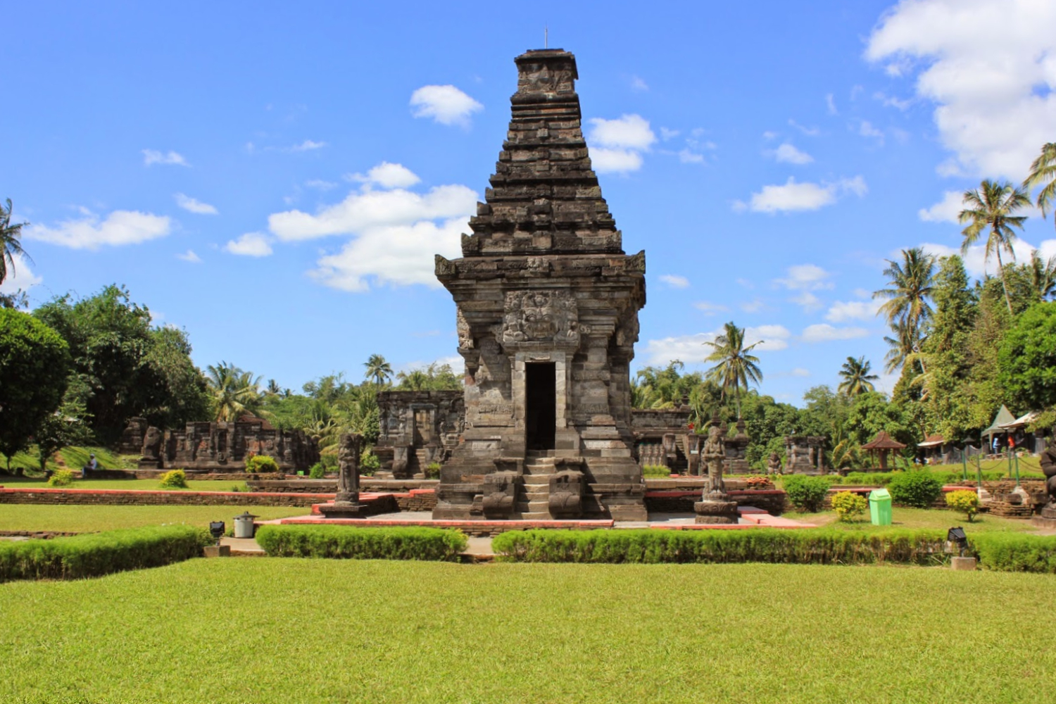 Makalah Candi Penataran