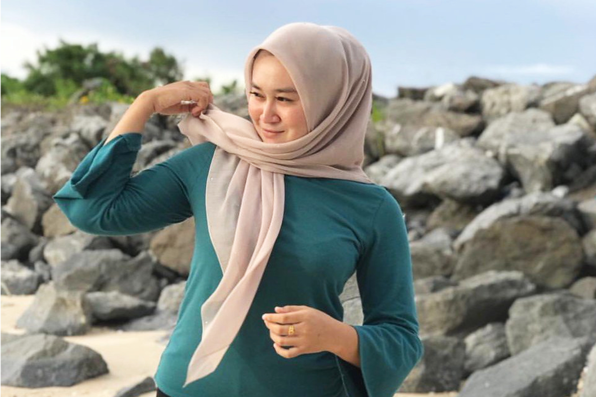 CEwek Jilbab Ketat Jilbob Kalangan Mahasiswi