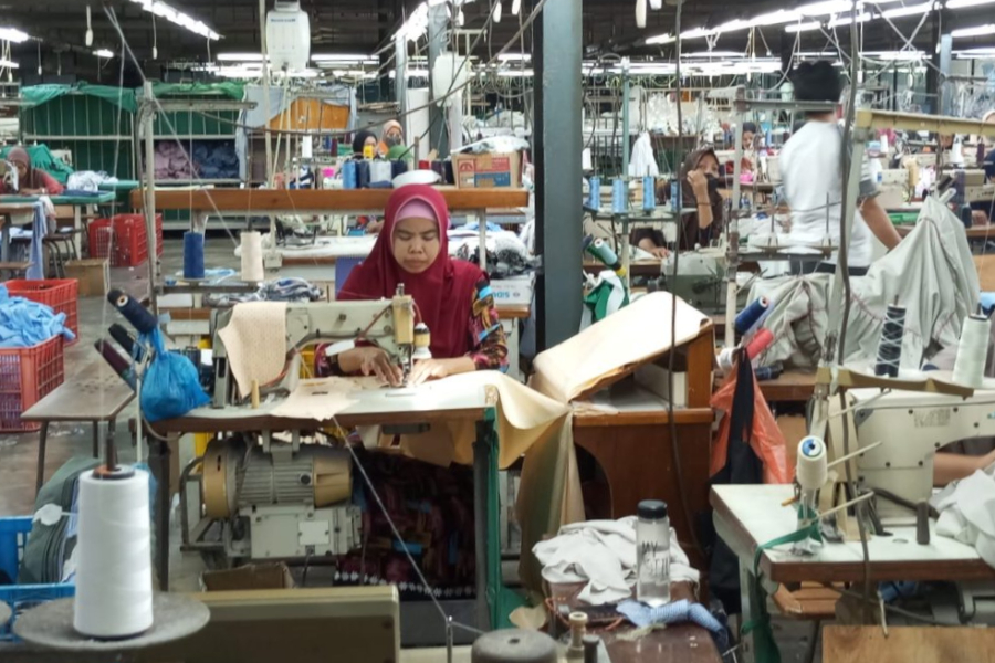 Laporan Kunjungan Industri Busana