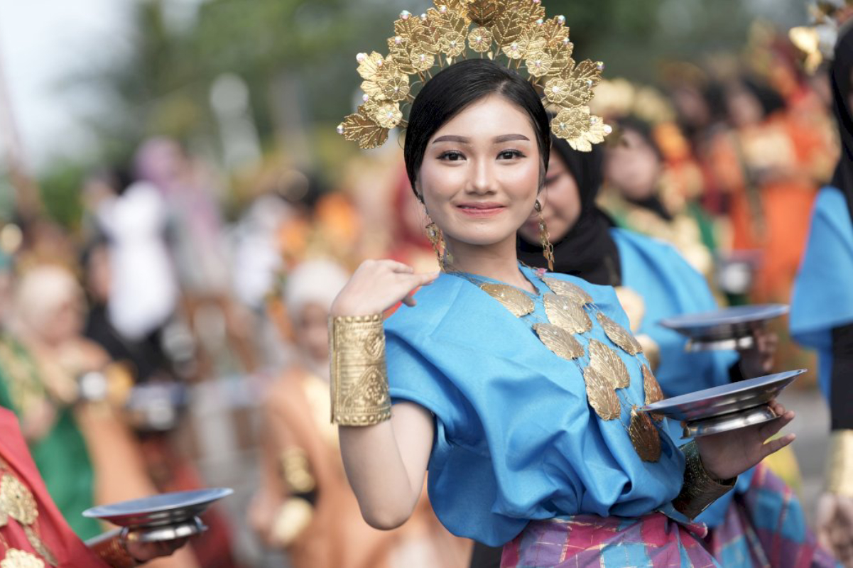 Tari paduppa Dara Bugis manis